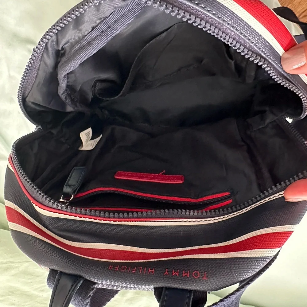 Mini backpack - Picture 3 of 3